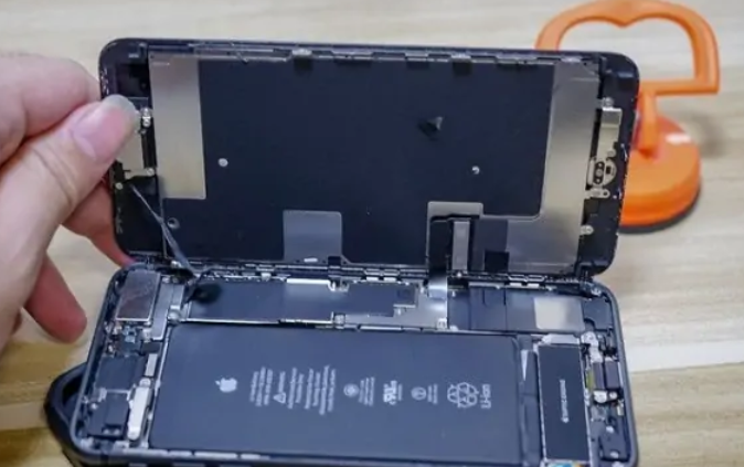 滨江区苹果XSM换电池网点分享iPhone XSmax换原装电池要多少钱